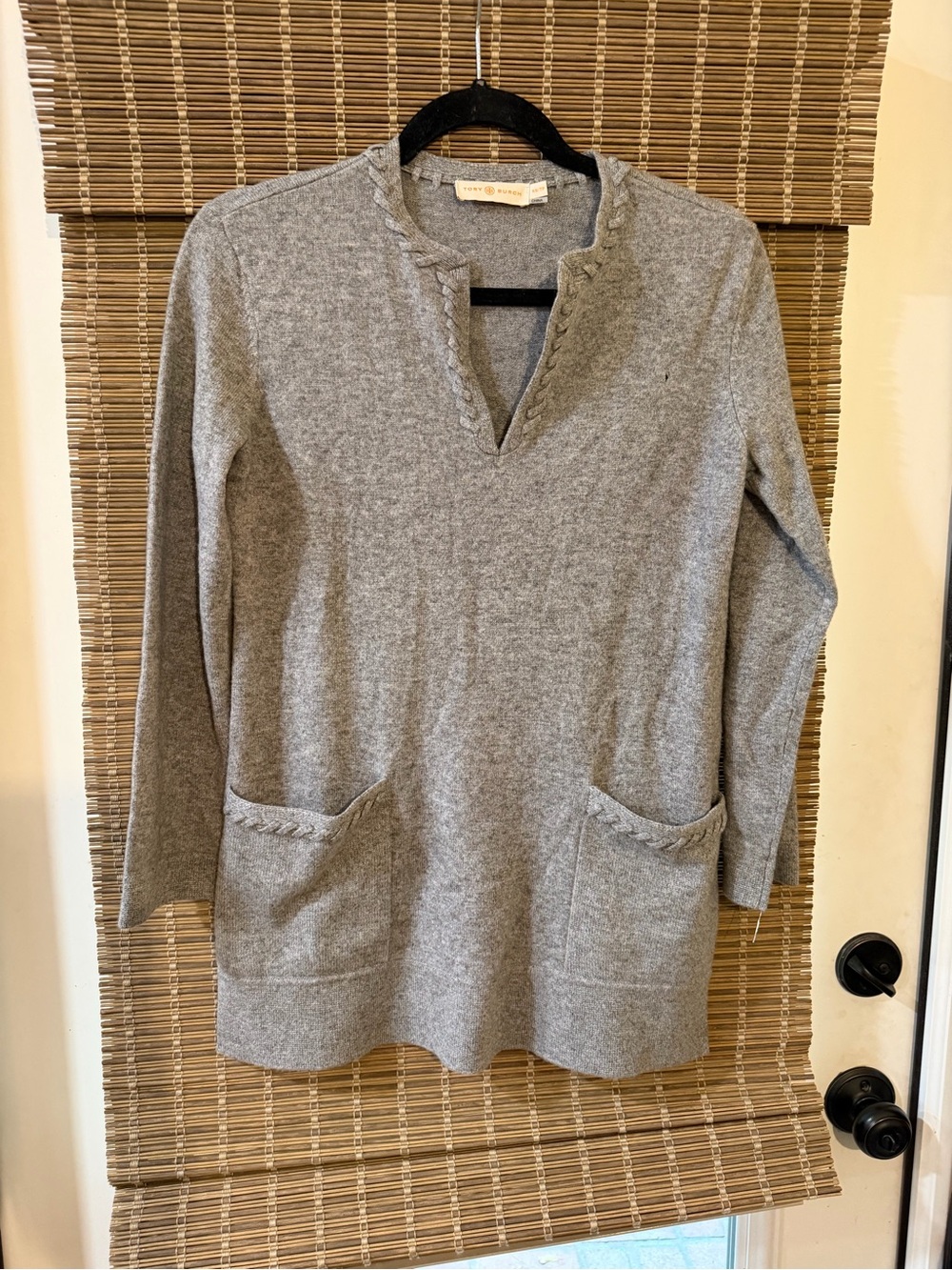 Tory Burch 100% Cashmere Heather Gray V-Neck Sweater with Pockets